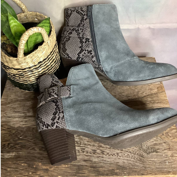 Vionic Tide Rhinestone | Flip-Flops